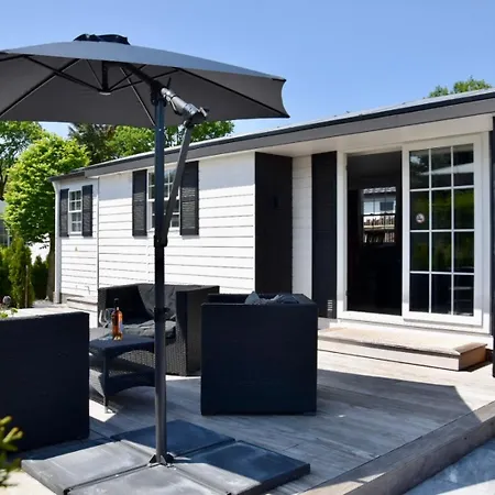 48 # Hygiene # Airport Eindhoven # Airco # Bosrijk # Hiking & Biking # Efteling # Safaripark アパート オーイステルウェイク