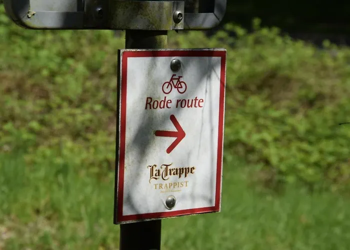 48 # Hygiene # Airport Eindhoven # Airco # Bosrijk # Hiking & Biking # Efteling # Safaripark Oisterwijk