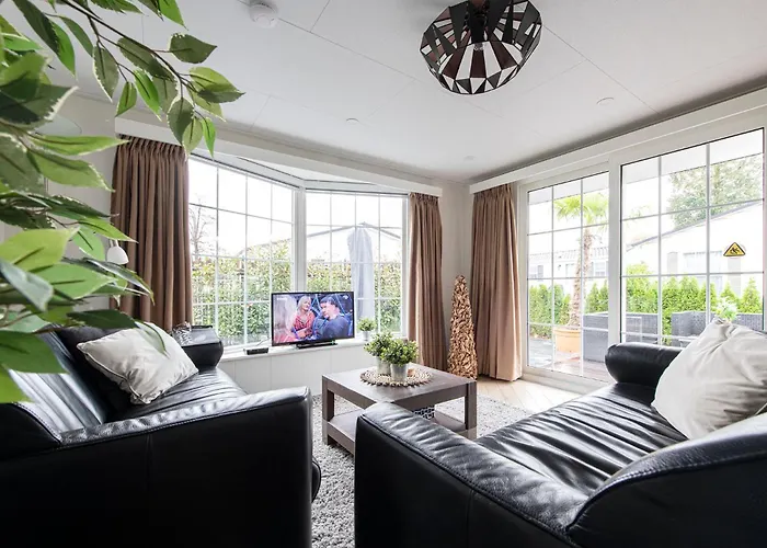 48 # Hygiene # Airport Eindhoven # Airco # Bosrijk # Hiking & Biking # Efteling # Safaripark